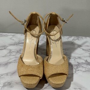 Jessica Simpson JP-Palessta2 platform heels